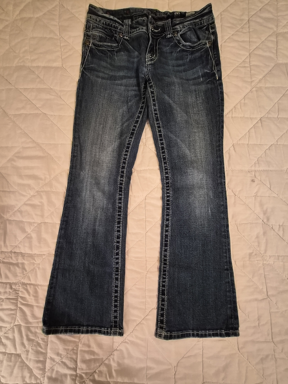 Miss Me Bootcut -Embroidered/Rhinestone Accented Jeans- Size 28